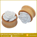 Resin White Rose Flower Tunnels Stretcher Piercing Organic Wood Ear Plugs